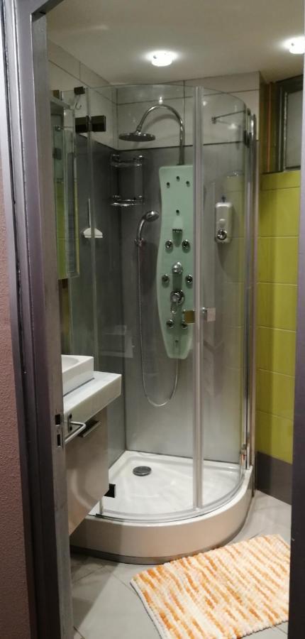 Appartement Coquet Centre Ville Filigrando Бурж Екстериор снимка