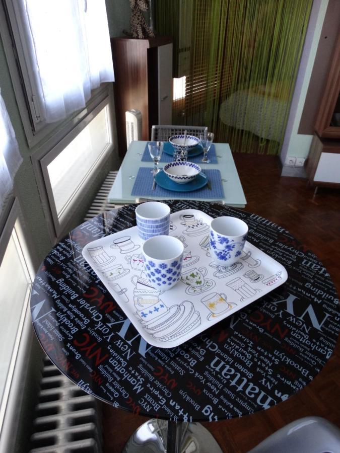Appartement Coquet Centre Ville Filigrando Бурж Екстериор снимка