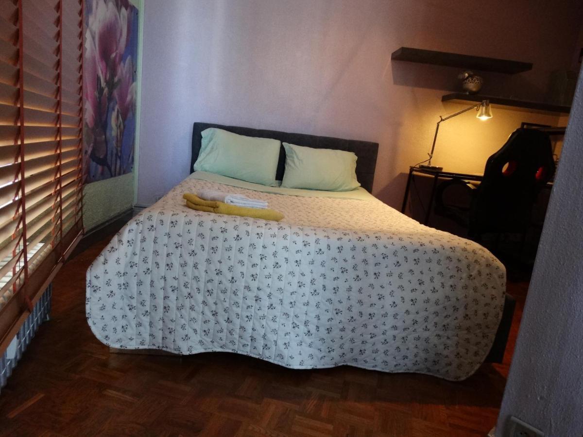 Appartement Coquet Centre Ville Filigrando Бурж Екстериор снимка