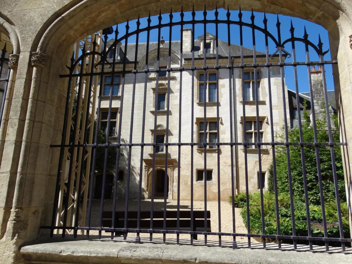 Appartement Coquet Centre Ville Filigrando Бурж Екстериор снимка